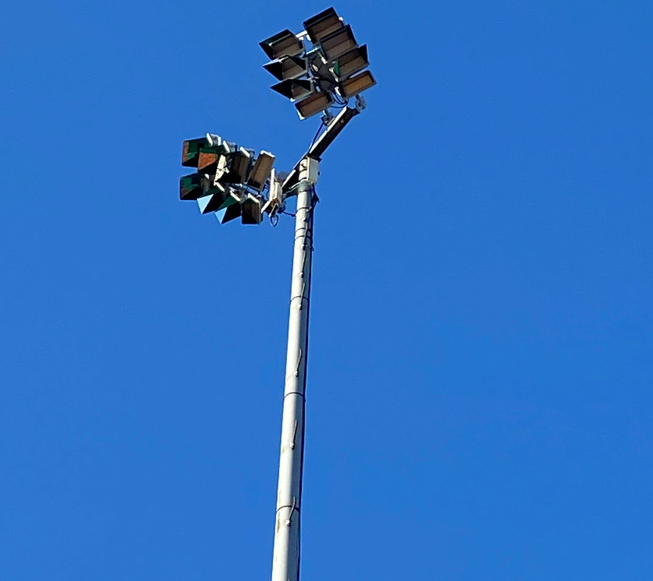 Umrüstung auf LED-Flutlichtanlage